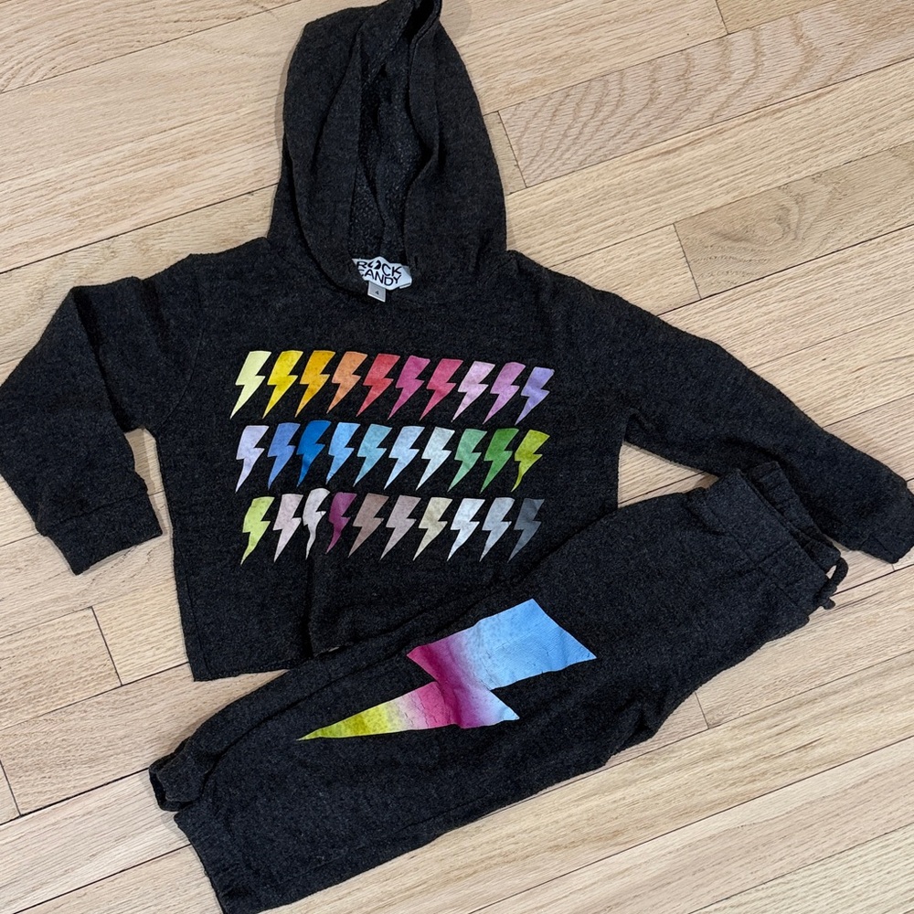 Kids Hoodie and Sweatpants Set with Rainbow Lightning Bolts 4T